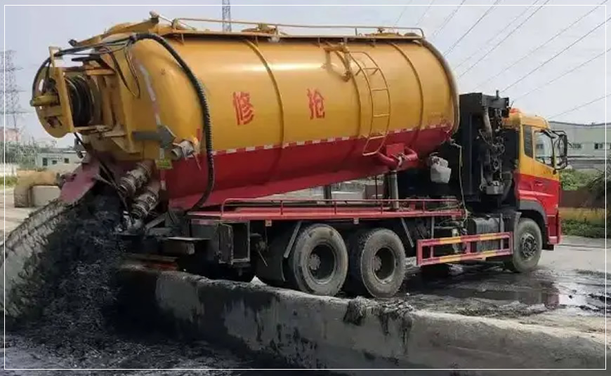 新巴尔虎左旗污水池清理抽污